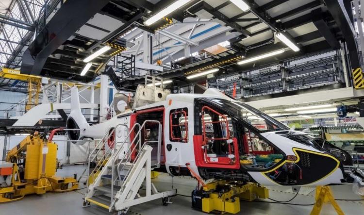 L’Académie de l’hélicoptère.