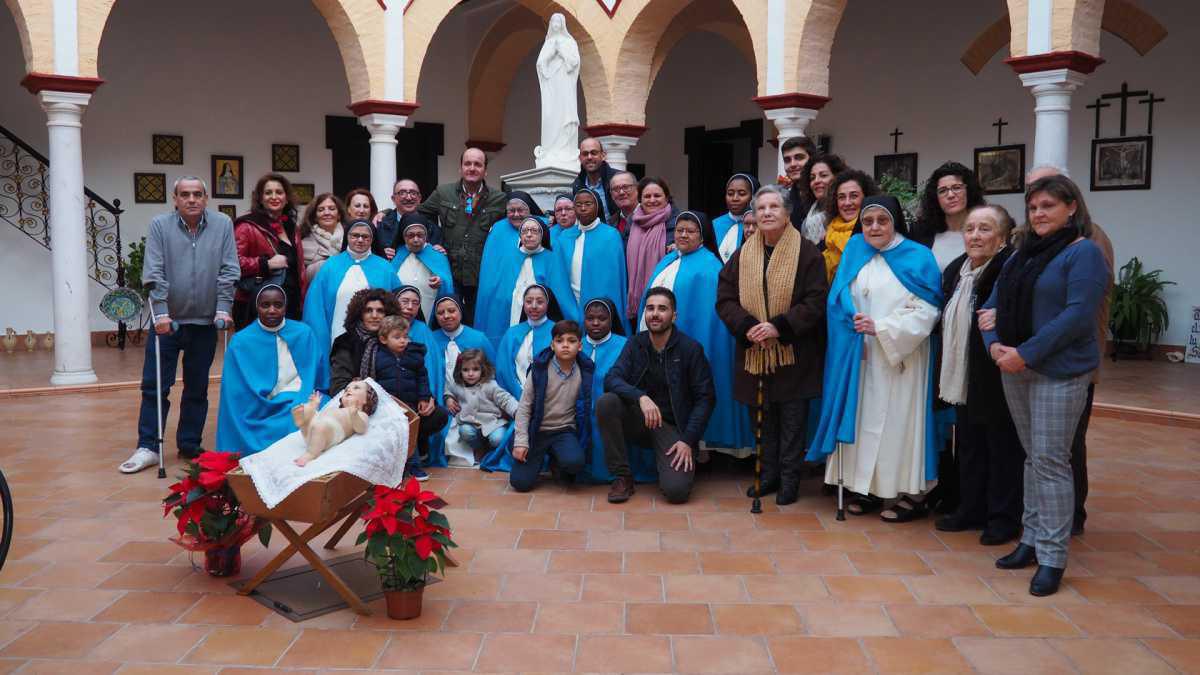 Sus majestades los Reyes Magos 2019 visitan las Instituciones Religiosas de la ciudad