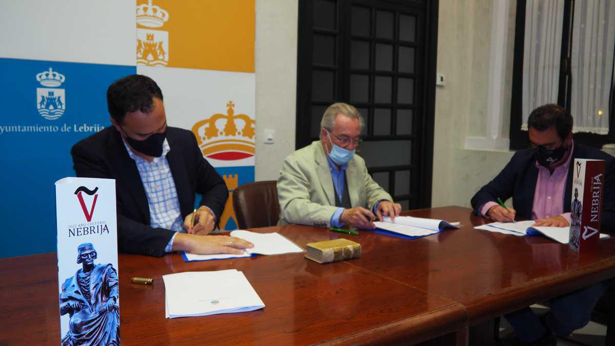 El Ayuntamiento colaborará con la Hermandad de Los Santos para celebrar un Seminario Permanente con motivo del V Centenario de Elio Antonio de Nebrija