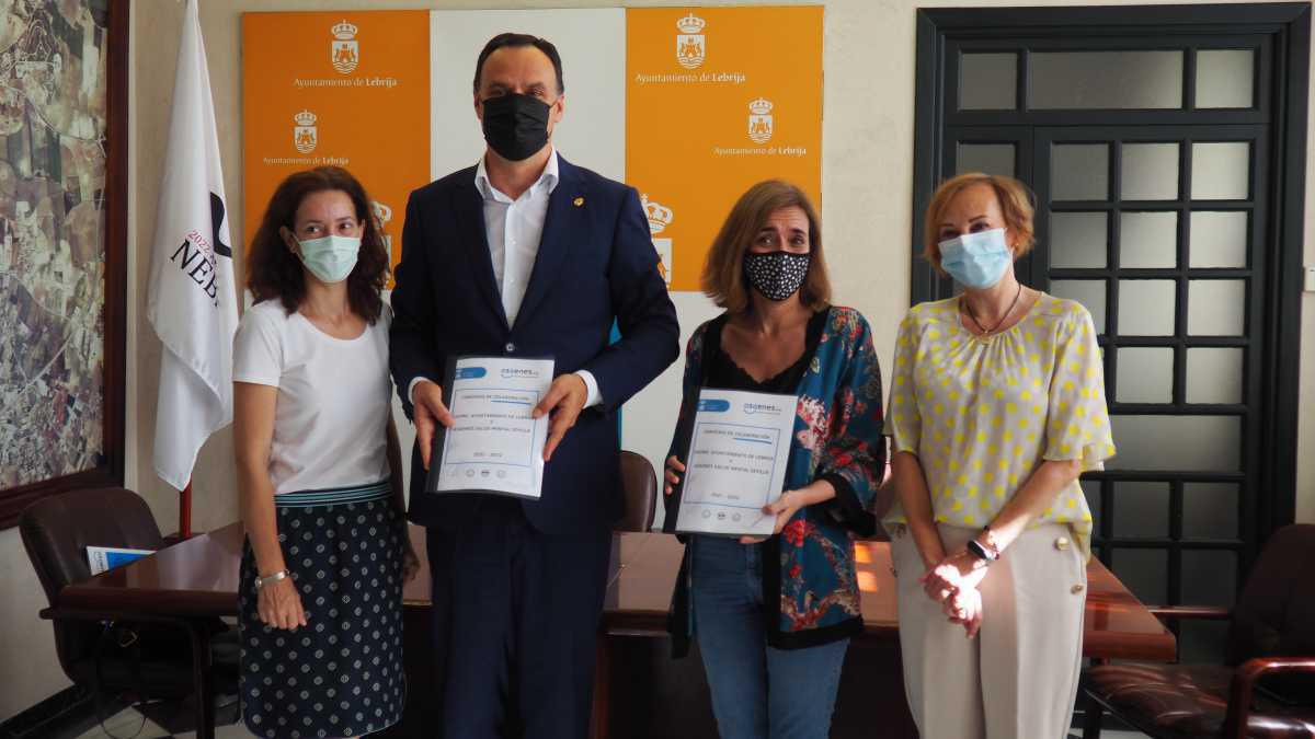 El Ayuntamiento de Lebrija renueva el convenio de colaboración con la Asociación ASAENES
