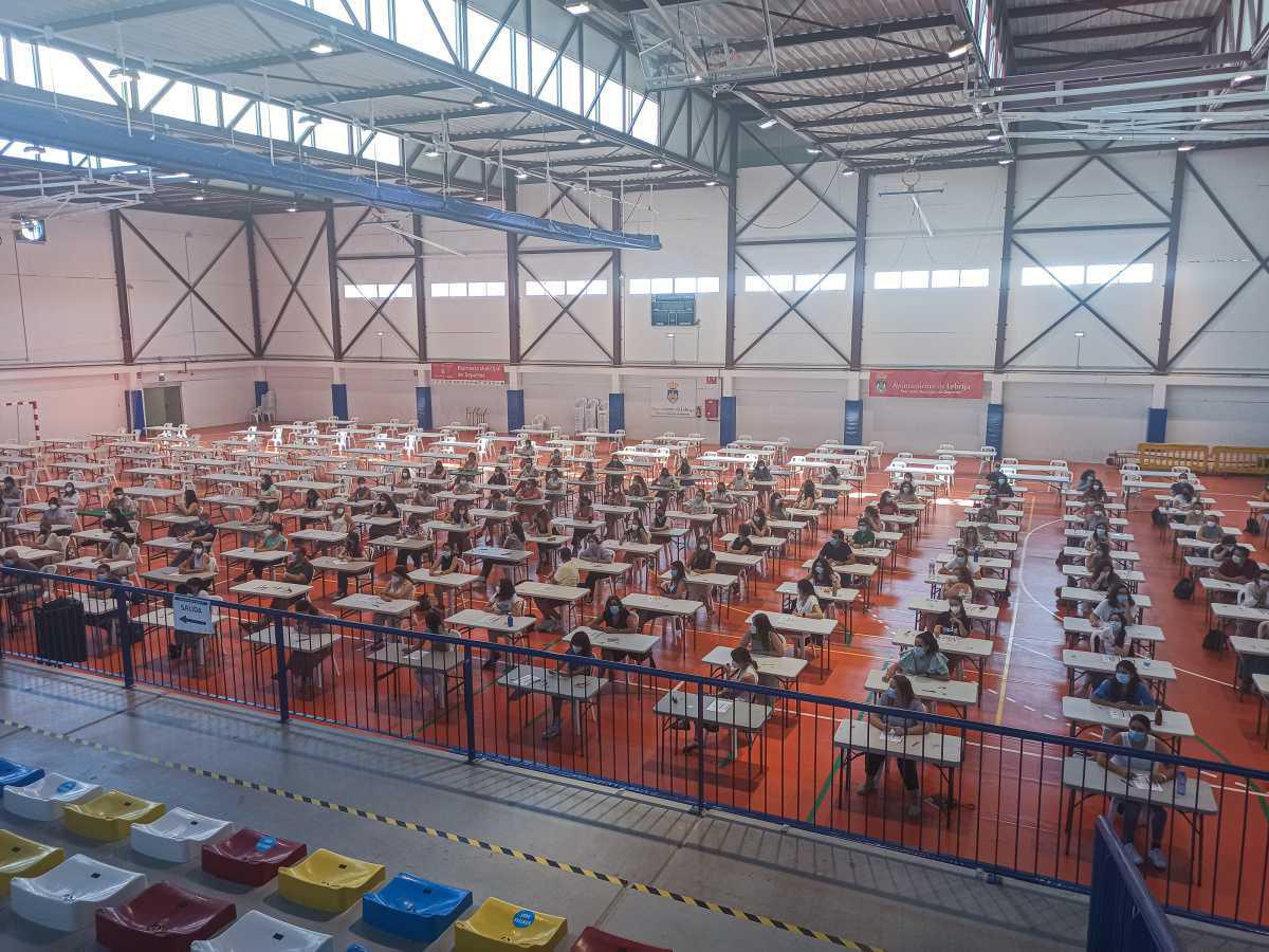 Celebrado el examen para formar parte de la Bolsa de Empleo de trabajadores y trabajadoras sociales