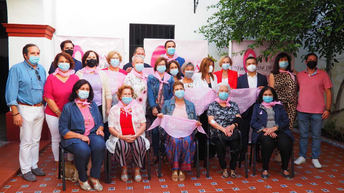 "Pañuelo Rosa por bandera", el lema de la nueva campaña de concienciación con motivo del Día Internacional del Cáncer de mama