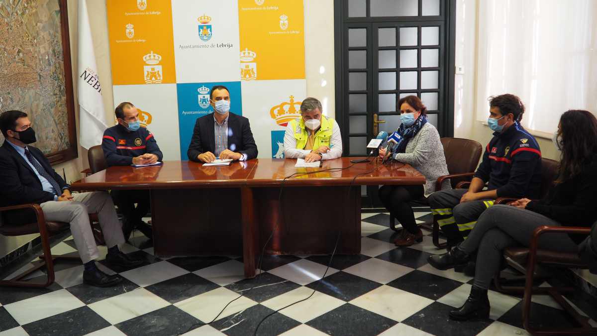 El Ayuntamiento firma un convenio pionero con la Escuela de Emergencias y Formación Profesional Grupo Samu