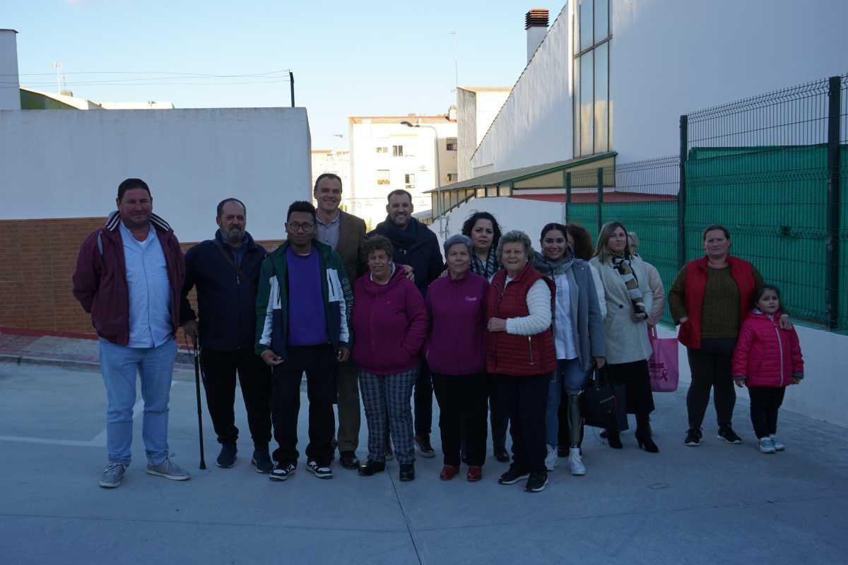Concluyen las obras de mejora de la accesibilidad en uno de los accesos a la barriada de Blas Infante