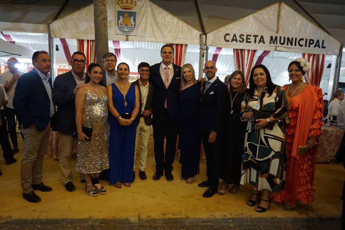 Magnífico ambiente en la inauguración de la Feria y Fiestas Patronales de Lebrija
