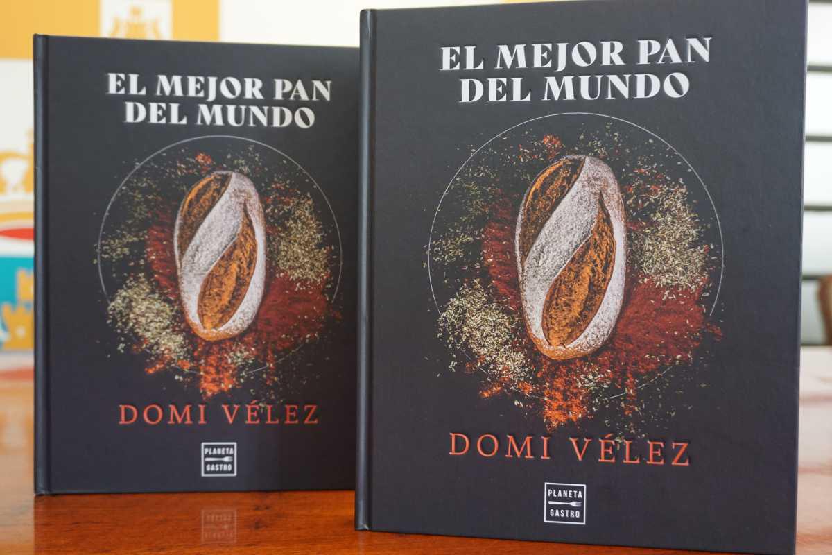 El lebrijano Domi Vélez publica su primer libro “El mejor pan del mundo”