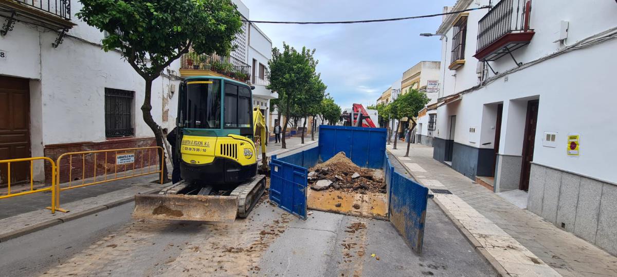 Aviso – Un tramo de calle Corredera permanecerá cortado al tráfico debido a unas obras de mejora del saneamiento