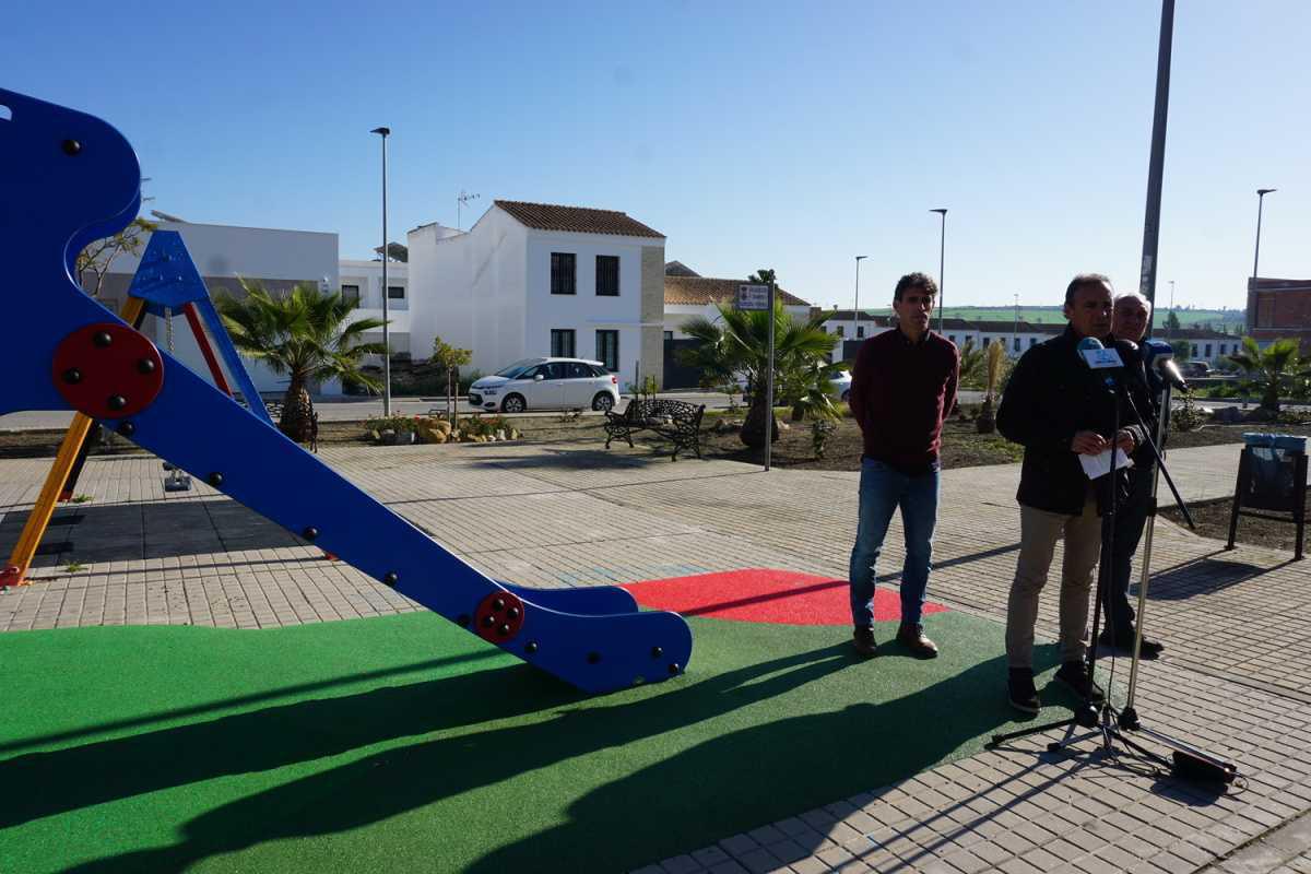 El Ayuntamiento finaliza los trabajos de mejora en diversos parques infantiles de la ciudad