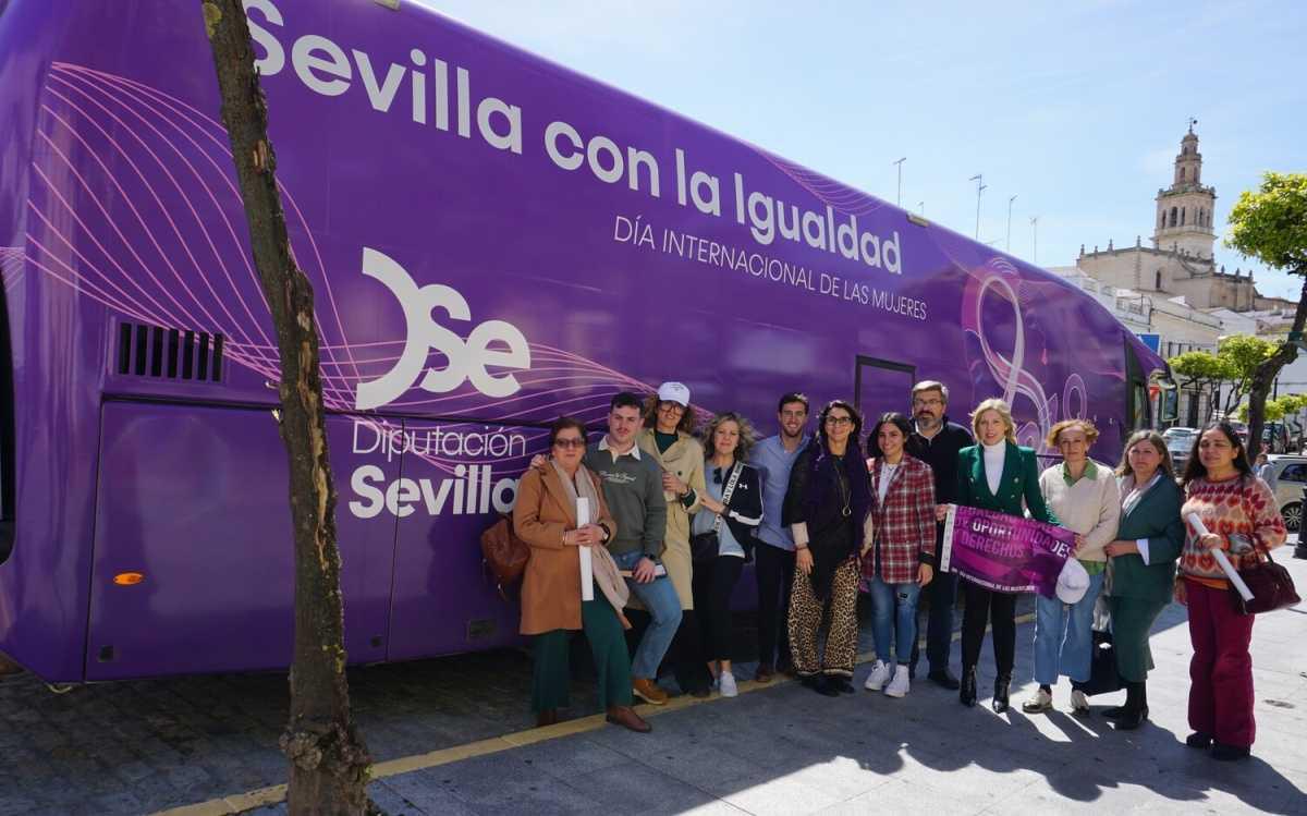 La Caravana por la Igualdad de la Diputación visita Lebrija