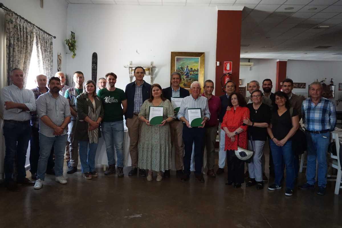 Acuerdo para el desarrollo de actuaciones que favorezcan la conservación de la cerceta pardilla, un pato en peligro de extinción