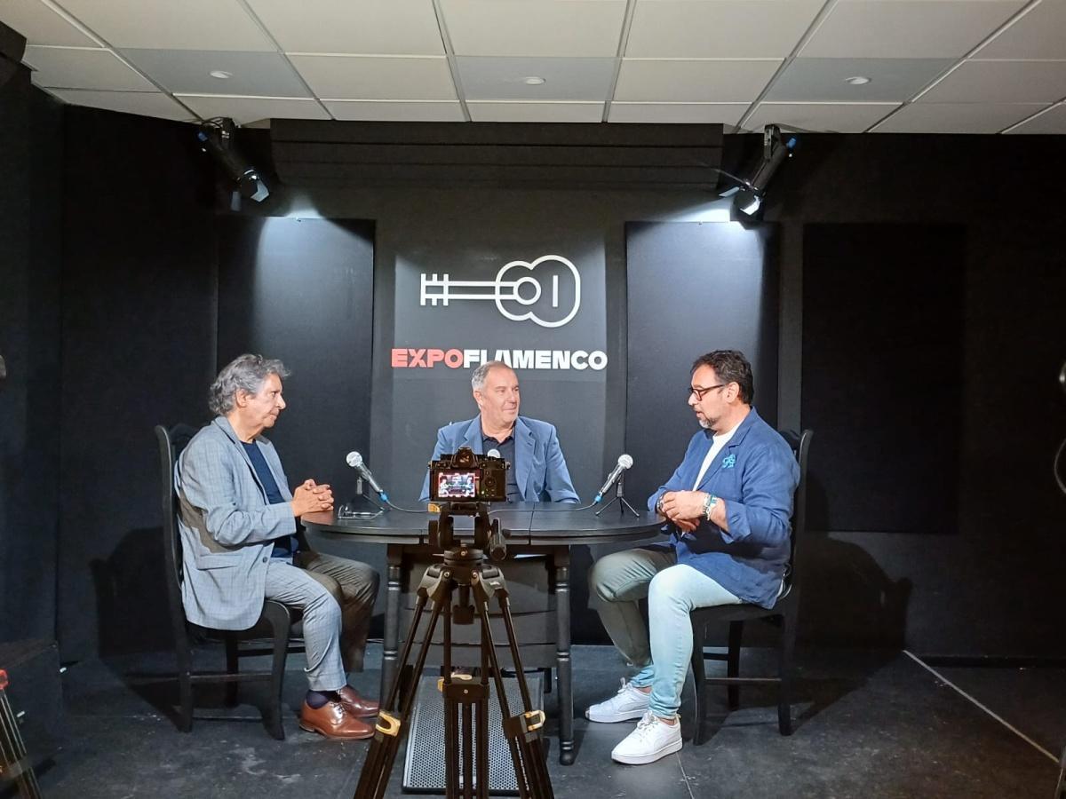 La Caracolá lebrijana continúa su promoción y se presenta en Expoflamenco