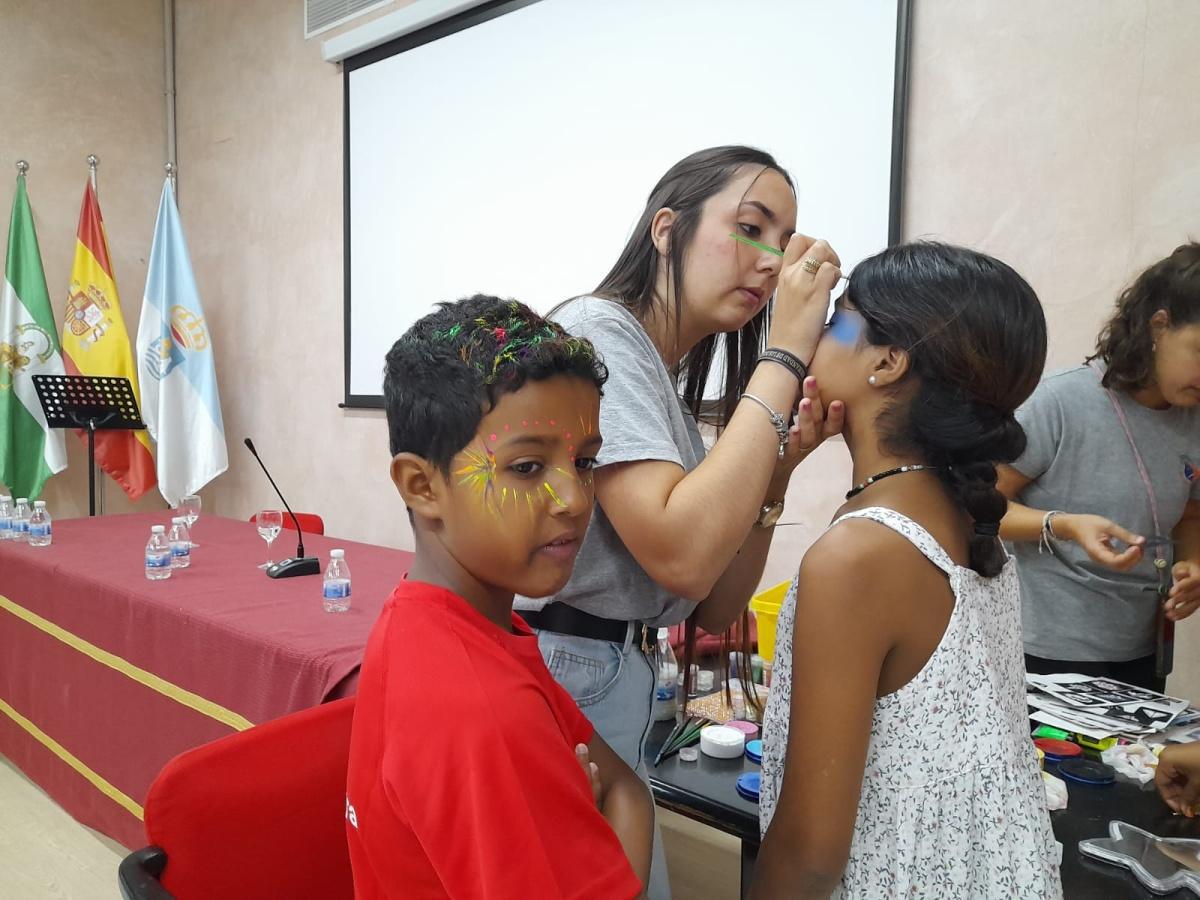 Recepción oficial a los niños y niñas saharauis que pasan este verano en Lebrija dentro del Programa de Vacaciones en Paz