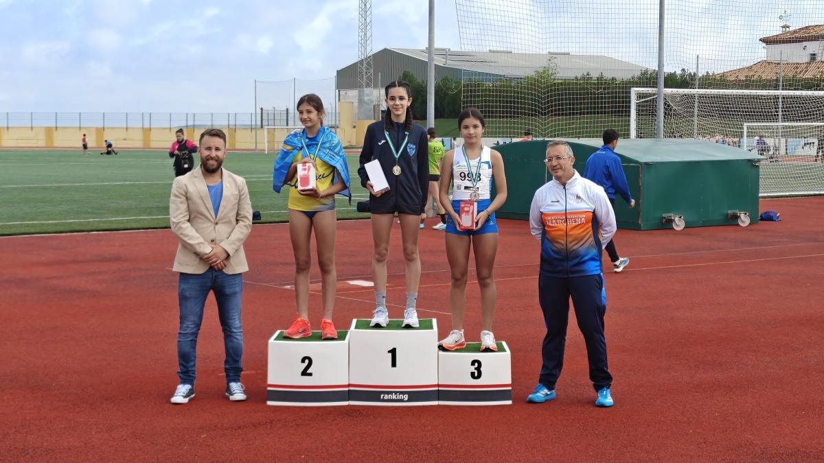 La Escuela Municipal de Atletismo clasifica a siete atletas para la final del Circuito Provincial