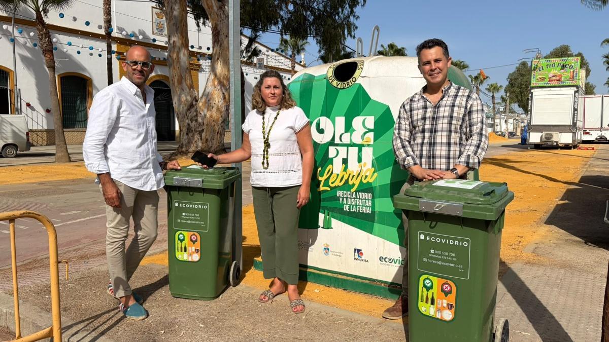 Las casetas de la Feria de Lebrija contarán con más de 60 cubos para facilitar el reciclaje de vidrio