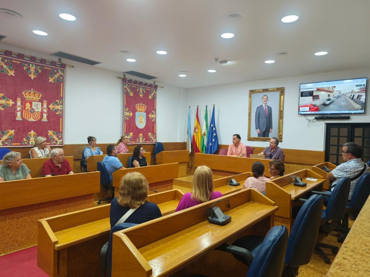 El Ayuntamiento invertirá más de 180.600 euros en las obras de mejora de la calle Reyes Católicos