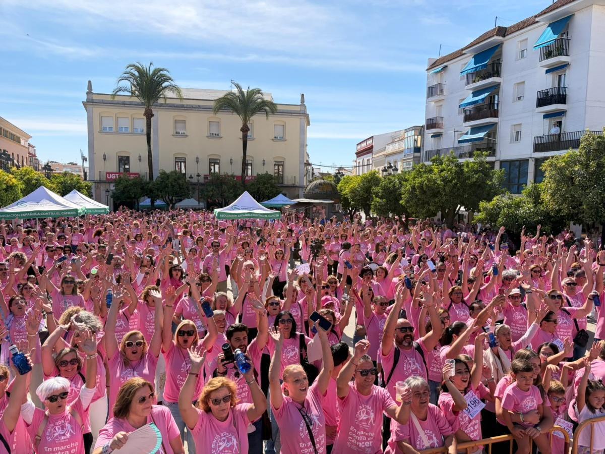 La XI Marcha Rosa Comarcal reúne a más de 9.500 personas en Lebrija en una gran jornada de solidaridad y compromiso con la investigación contra el cáncer