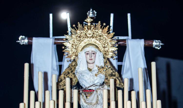 VIERNES SANTO: La Soledad