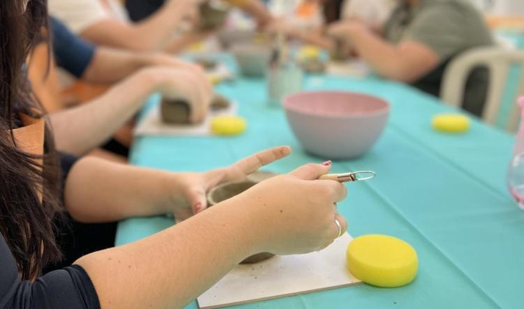 El Ayuntamiento organiza un taller de cerámica para jóvenes los días 8 y 15 de noviembre