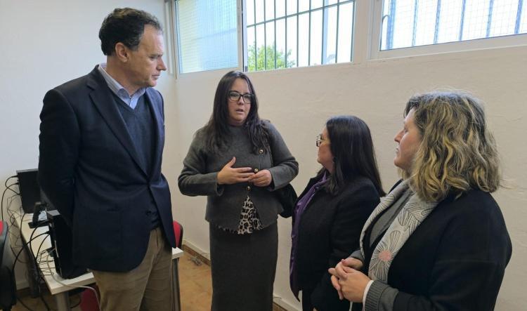 Nueva aula de innovación tecnológica y educativa en el Centro Cívico Blas Infante