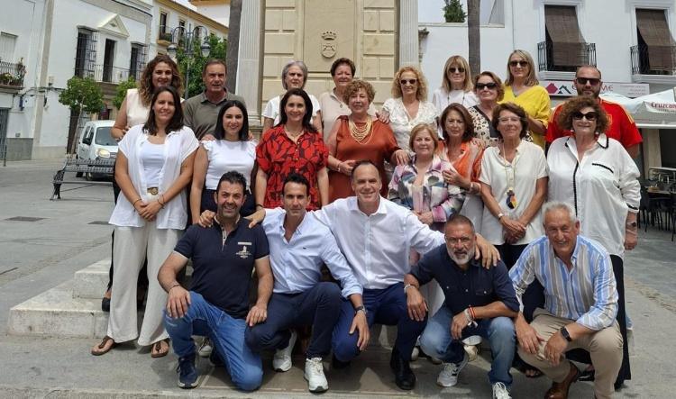 Emotivo homenaje al primer equipo femenino de fútbol de Lebrija en el II Torneo de Fútbol Femenino