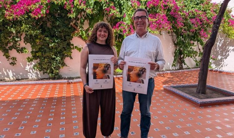La Casa de la Cultura acogerá la presentación de Los silencios que habitan en mí, primera obra de la autora lebrijana Estela González Bizcocho