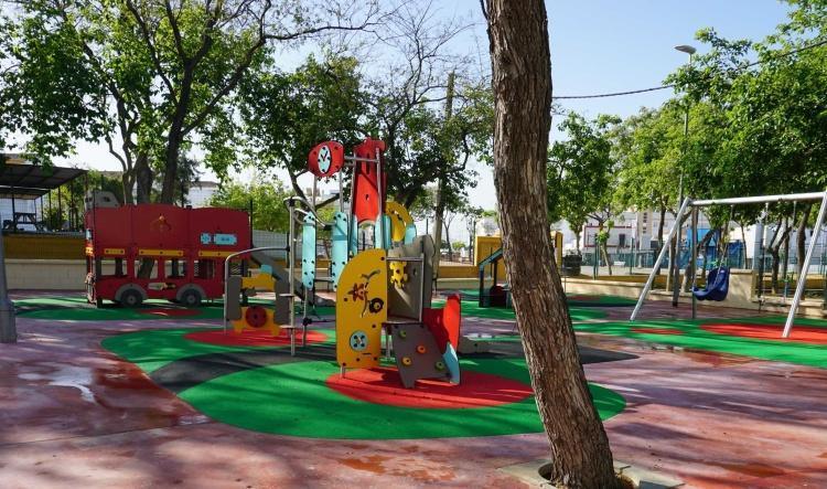 Arte y creatividad en gibosa creciente: “Soletes en la luna” se celebra mañana en el Parque del CEIP Josefa Gavala