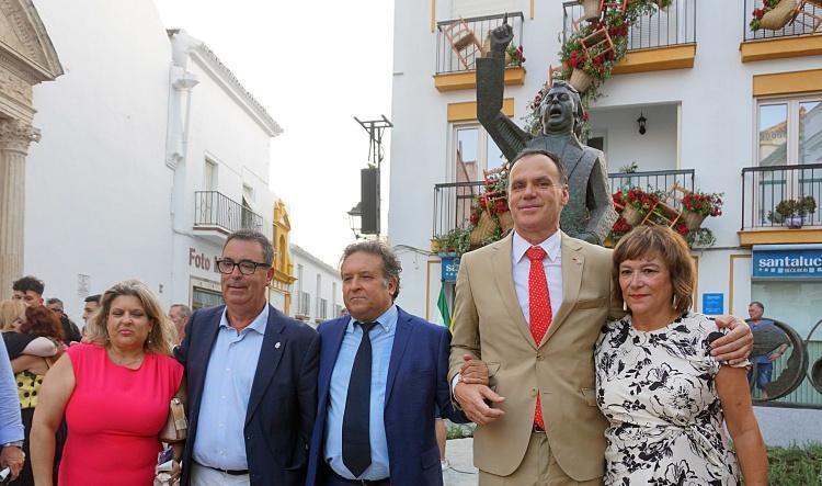 El Lebrijano ya cuenta con un espacio público en su honor bajo el azul del cielo de Lebrija