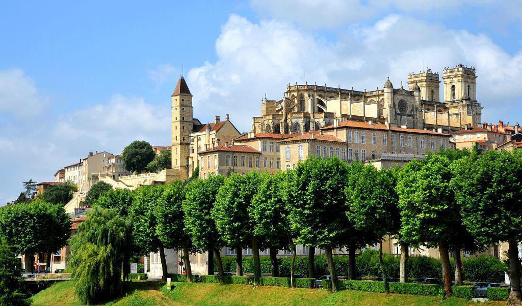 Route école Pâques 3 - Auch > Abbaye Ste-Marie de La Garde