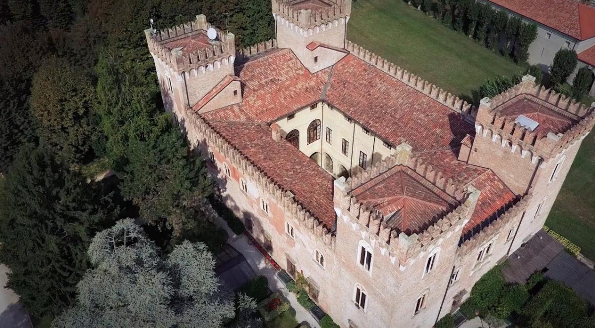 Il Castello Bevilacqua Il Castello Bevilacqua