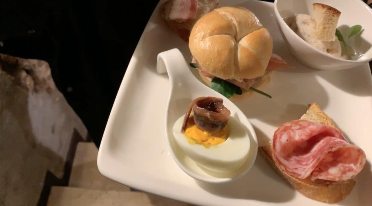 Un Bacaro a Verona fra ombre e "Cicheti" Un Bacaro a Verona fra ombre e "Cicheti"