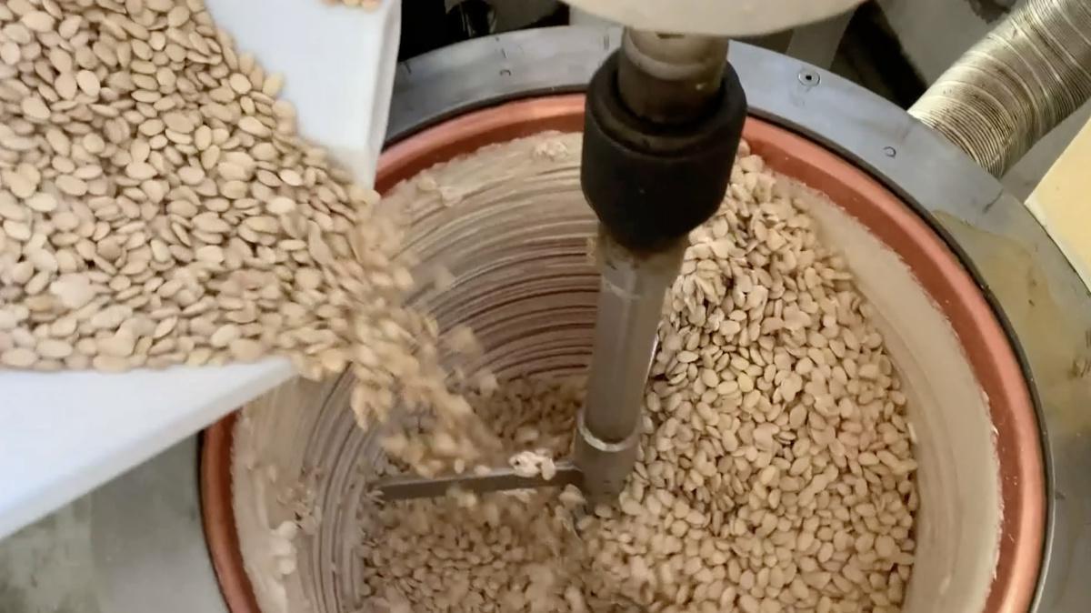 Il mandorlato dà gioia (anche senza festa!) Il mandorlato dà gioia (anche senza festa!)