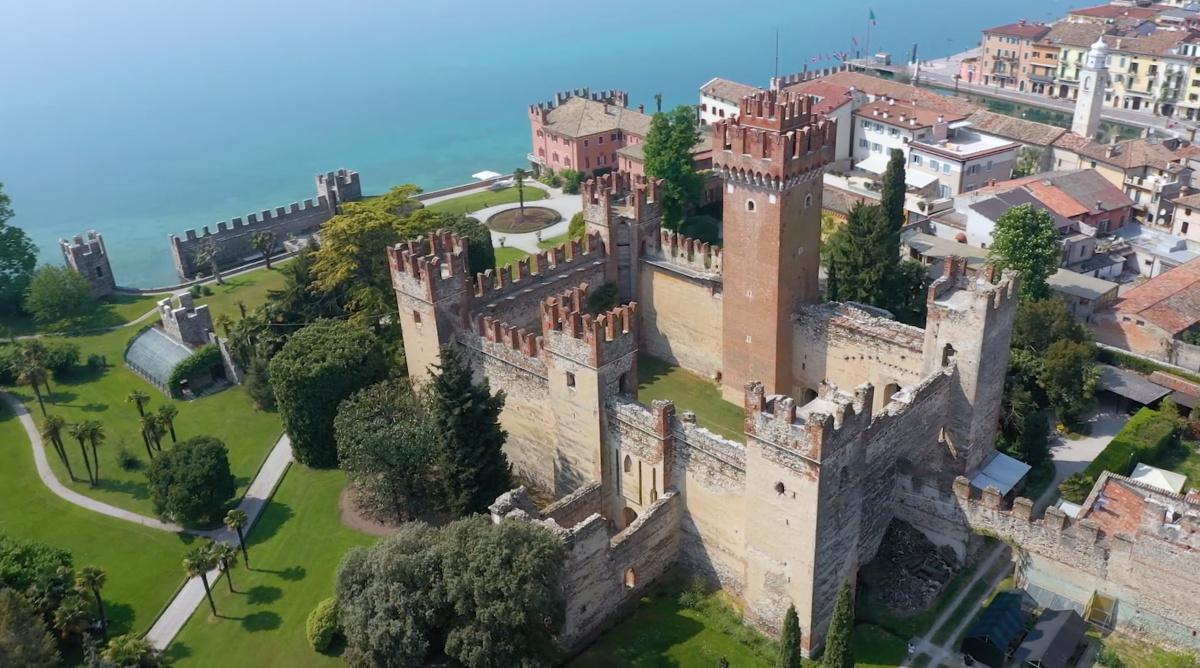 La Provincia di Verona, una Terra Straordinaria! La Provincia di Verona, una Terra Straordinaria!
