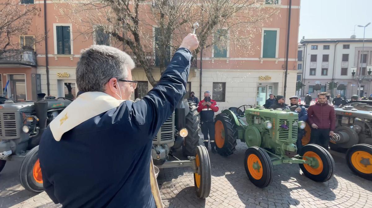 San Biagio e un Paese che si trasforma San Biagio e un Paese che si trasforma