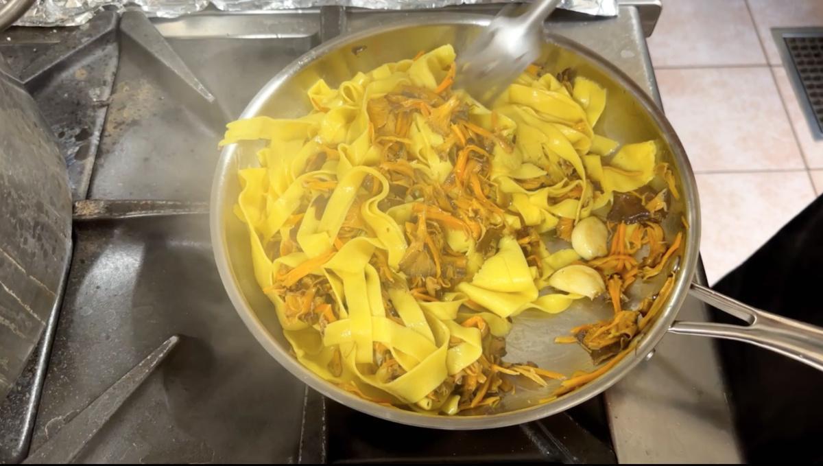 Gianico e le lasagne con le finferle Gianico e le lasagne con le finferle