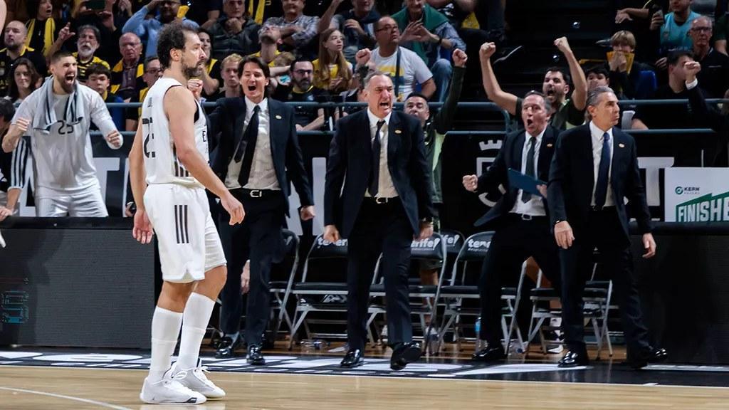 Llull decide en el último segundo 70-71