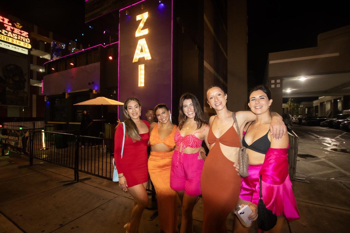 ZAI ROOFTOP NIGHTCLUB on Fremont street. Paying $10 per head for a 2 drink minimum. Please check profile for the video on how to get paid! 
