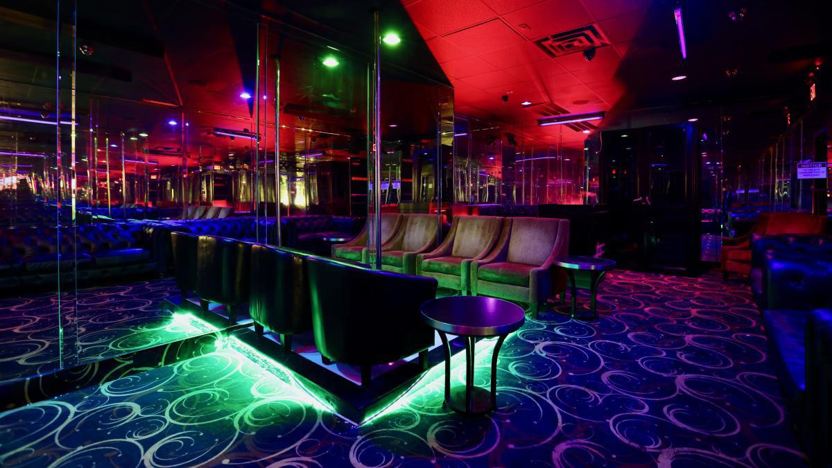 Vegas Candi Gentlemen’s Club is now open and paying all drivers! We're the hottest new strip club in town, inviting all drivers to bring their passengers and receive up to $75 per male customer. Located just North of Town Square at 6370 Windy Rd