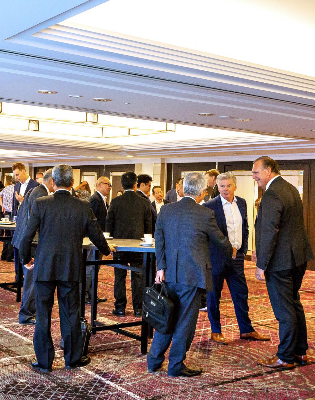 18:00 Networking Reception & Buffet Dinner