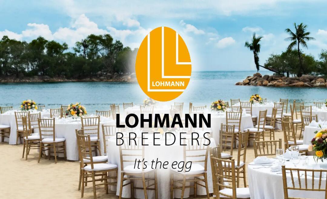 17:30 Closing Celebration by LOHMANN BREEDERS