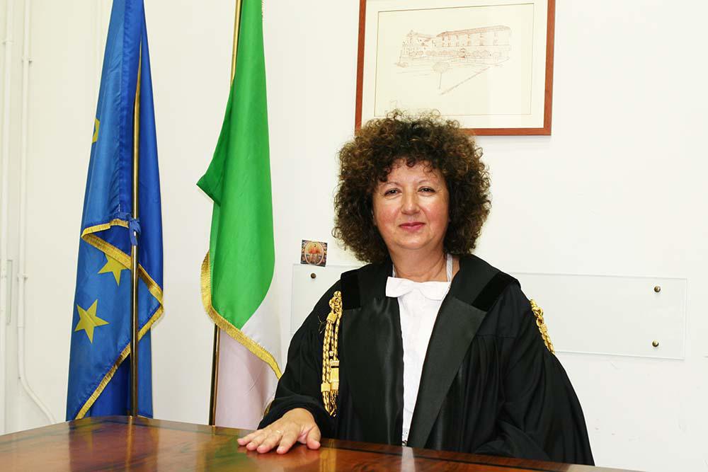 IL CONSIGLIO DELL'ORDINE DEGLI AVVOCATI DI NOLA IL CONSIGLIO DELL'ORDINE DEGLI AVVOCATI DI NOLA