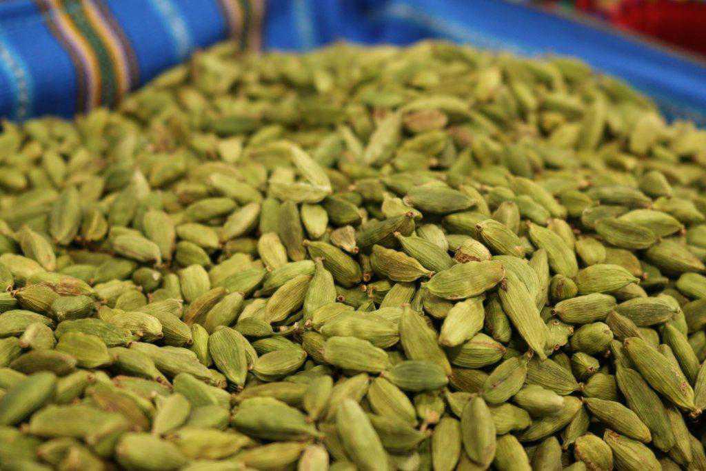 Sector Exportador de Cardamomo en 2017: Implementó 162 microempresas asociativas de mujeres, igual número de comunidades rurales