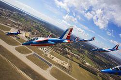 Crash d'un avion de la patrouille de France, le pilote blessé
