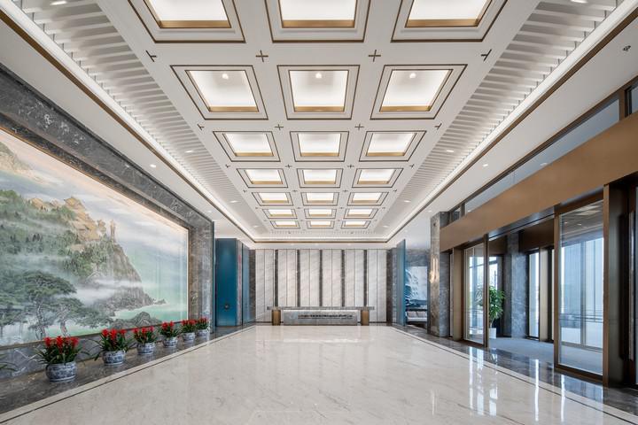 Terminal 2 de Yantai Penglai : Aéroport le plus beau du monde 2025 pour le Prix Versailles 2025 Terminal 2 de Yantai Penglai : Aéroport le plus beau du monde 2025 pour le Prix Versailles 2025