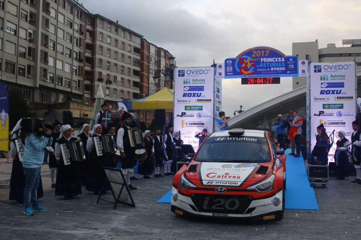 Un Rally Princesa de Asturias Ciudad de Oviedo de alto nivel toma la salida Un Rally Princesa de Asturias Ciudad de Oviedo de alto nivel toma la salida