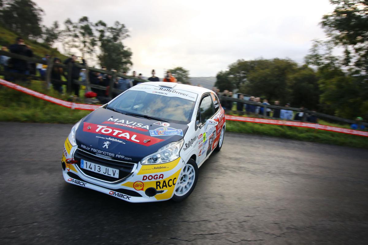 Un multitudinario Shakedown, el aperitivo del Rally Princesa de Asturias Ciudad de Oviedo Un multitudinario Shakedown, el aperitivo del Rally Princesa de Asturias Ciudad de Oviedo