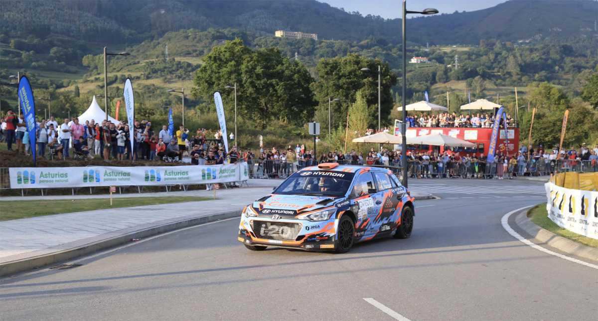 TC 5 | Ares marca el mejor tiempo en las calles de Oviedo