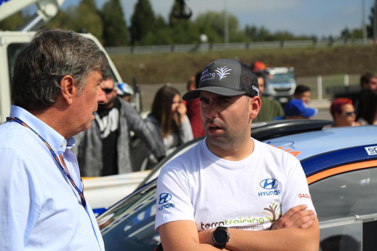 Multitudinario reagrupamiento en El Roxu Multitudinario reagrupamiento en El Roxu