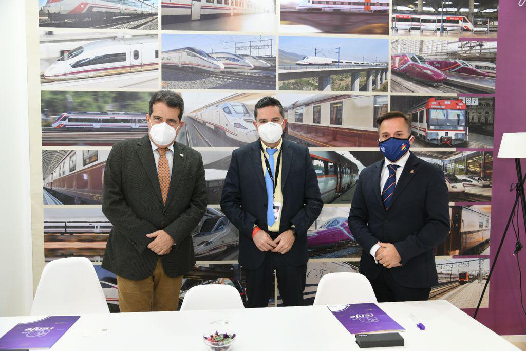 Renfe y el Rally Blendio Princesa de Asturias Ciudad de Oviedo renuevan su alianza Renfe y el Rally Blendio Princesa de Asturias Ciudad de Oviedo renuevan su alianza