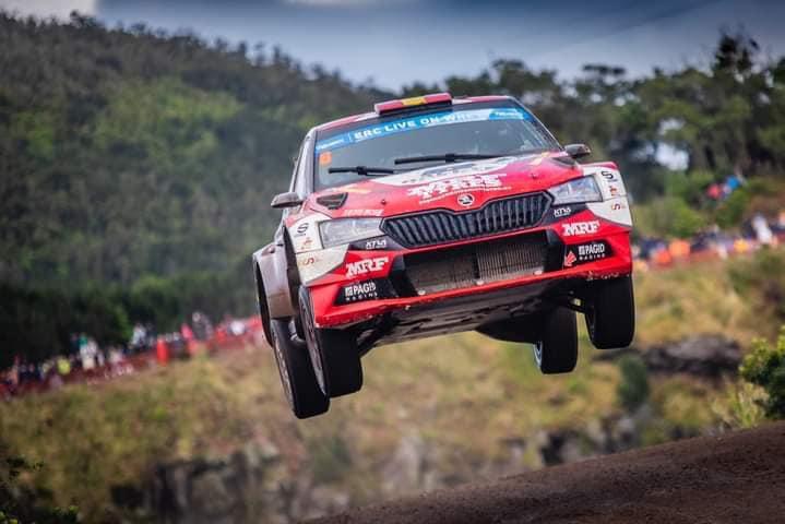 Efrén Llarena y Sara Fernández, primer triunfo absoluto en el ERC Efrén Llarena y Sara Fernández, primer triunfo absoluto en el ERC
