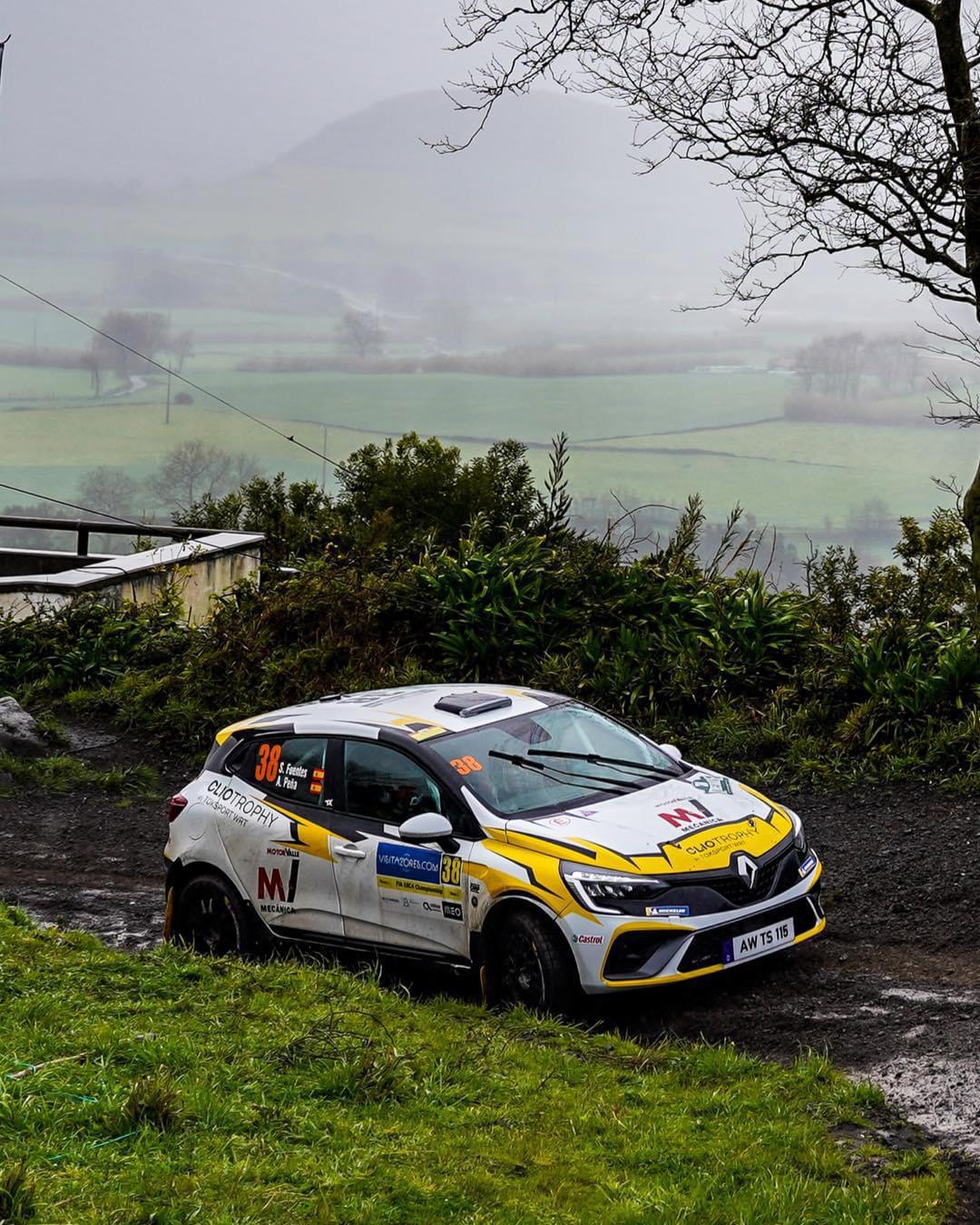 Efrén Llarena y Sara Fernández, primer triunfo absoluto en el ERC Efrén Llarena y Sara Fernández, primer triunfo absoluto en el ERC